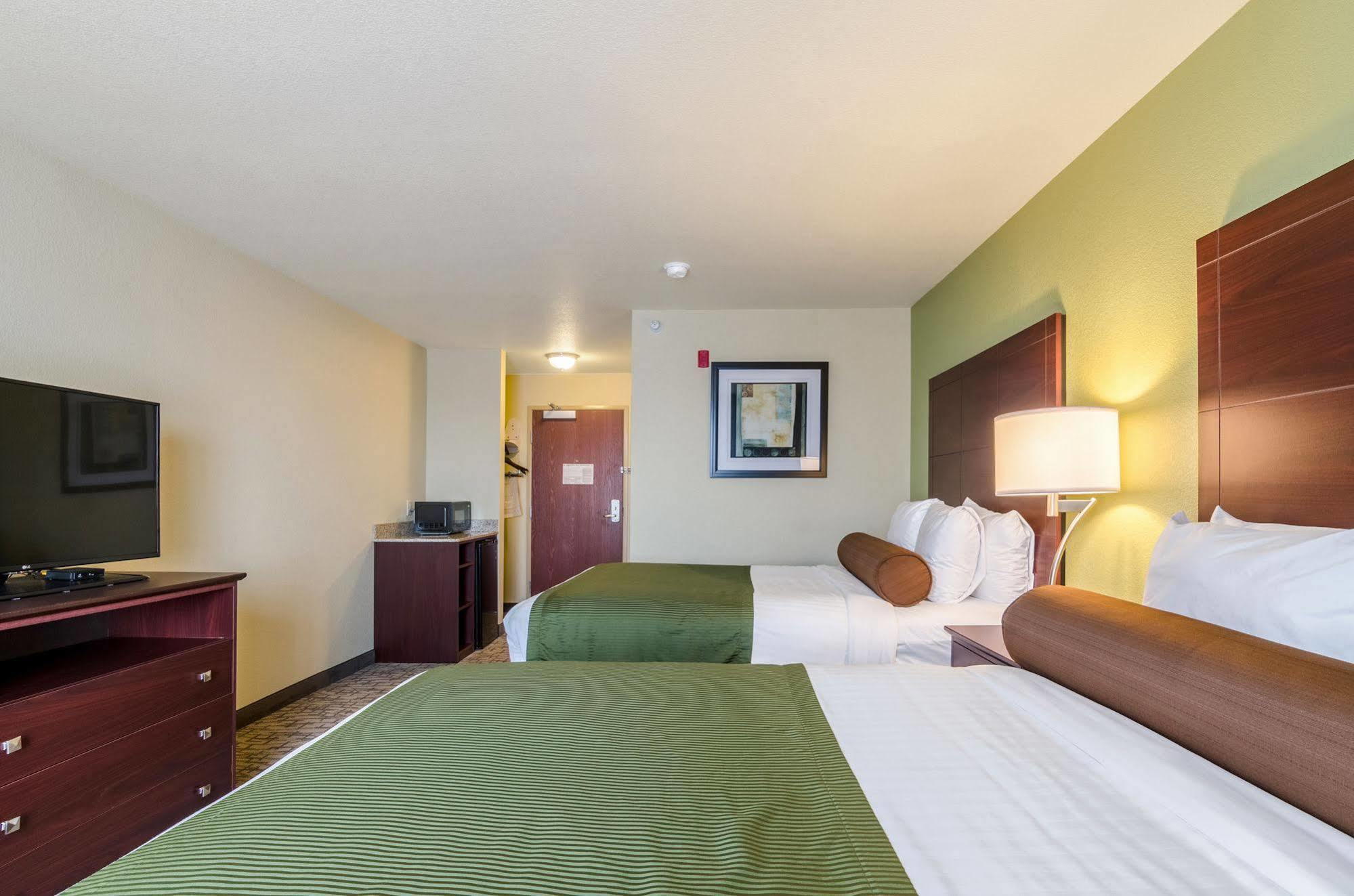 Cobblestone Hotel & Suites - แมคคุก ภายนอก รูปภาพ